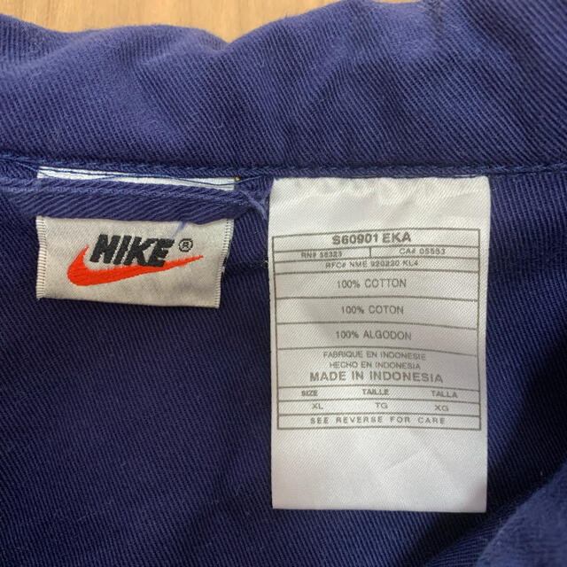 NIKE(ナイキ)のナイキ　ネイビージャケット メンズのジャケット/アウター(ナイロンジャケット)の商品写真
