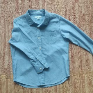 ユニクロ(UNIQLO)のUNIQLO☆ブルーシャツ☆110(ブラウス)