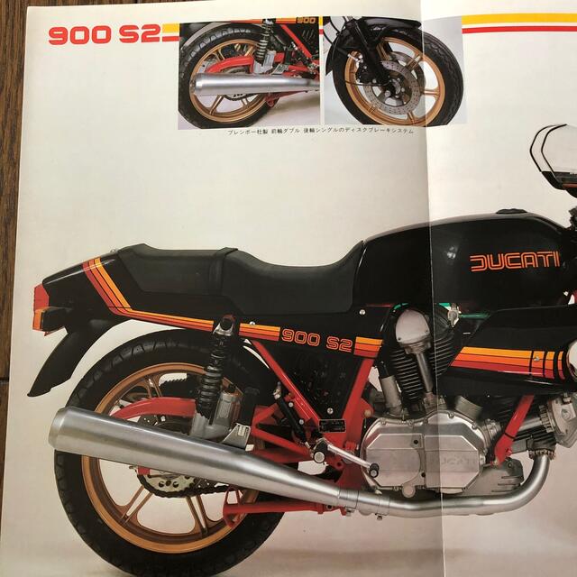 Ducati(ドゥカティ)の DUCATI 「900　S2　DESMO」ブラック　カタログ　② 自動車/バイクのバイク(カタログ/マニュアル)の商品写真