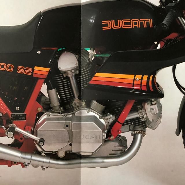 Ducati(ドゥカティ)の DUCATI 「900　S2　DESMO」ブラック　カタログ　② 自動車/バイクのバイク(カタログ/マニュアル)の商品写真