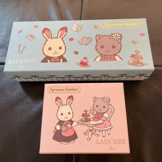 ラデュレ(LADUREE)のラデュレ　シルバニアファミリー　コラボ　BOX 空き箱　ピンク　ブルー(キャラクターグッズ)