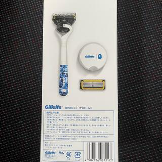 A BATHING APE   限定品 BAPE Gillette エイプ ジレットの通販 by の
