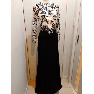 TADASHI SHOJI - Tadashi Shoji タダシショージ モノトーン刺繍ドレス