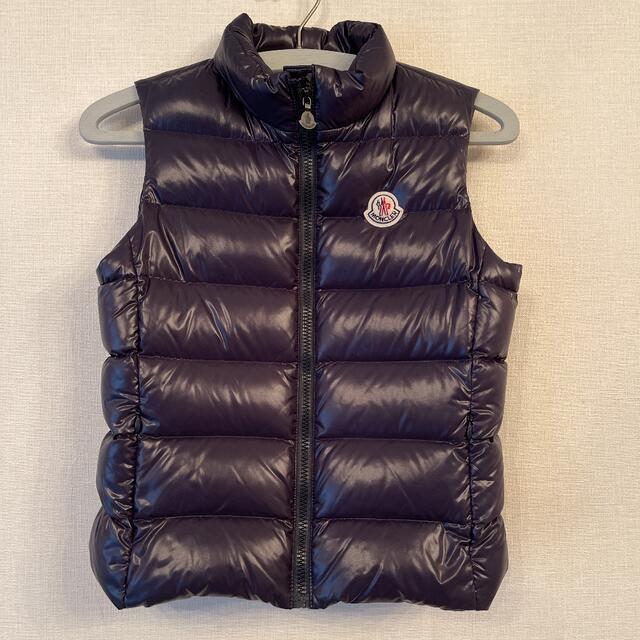 MONCLER(モンクレール)のモンクレール　キッズ　ベスト キッズ/ベビー/マタニティのキッズ服男の子用(90cm~)(ジャケット/上着)の商品写真