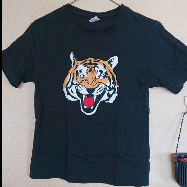 DEVILOCK(デビロック)の♥️devirock 虎Tシャツ♥️ キッズ/ベビー/マタニティのキッズ服男の子用(90cm~)(Tシャツ/カットソー)の商品写真