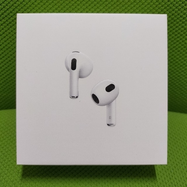 正規品 Apple AirPods 第3世代 MME73J/A airpods3スマホ/家電/カメラ