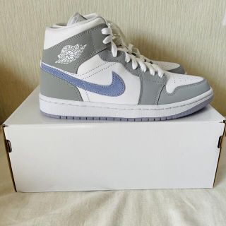 ナイキ(NIKE)のWMNS AIR JORDAN 1 MID ウルフグレー 24.5cm(スニーカー)