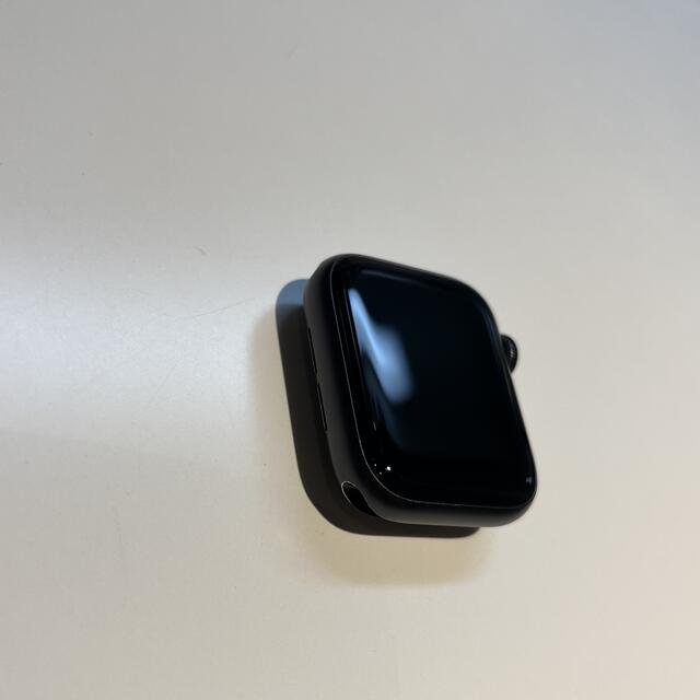 【早いもの勝ち】Apple Watch SE 40mm     セルラーモデル
