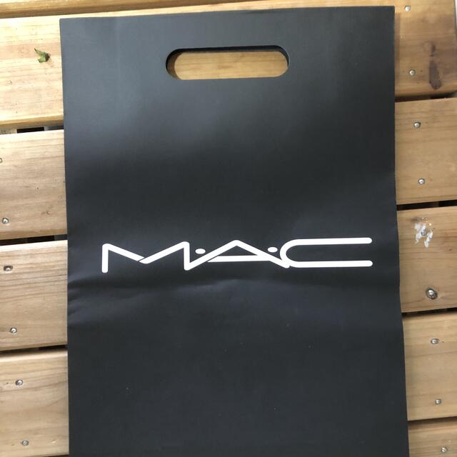 MAC(マック)のM.A.C ブランド　ショッピングバック レディースのバッグ(ショップ袋)の商品写真