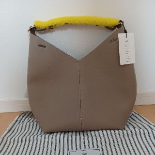 アニヤハインドマーチ(ANYA HINDMARCH)のANYA HINDMARCHショルダーバッグ(トートバッグ)