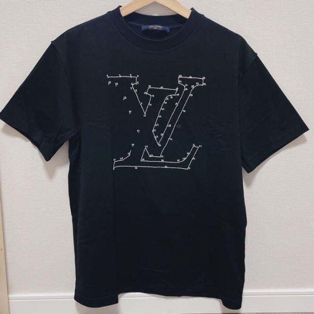 LOUIS VUITTON(ルイヴィトン)のルイヴィトン　LVステッチ　プリントアンドエンブロイダリー　Tシャツ メンズのトップス(Tシャツ/カットソー(半袖/袖なし))の商品写真