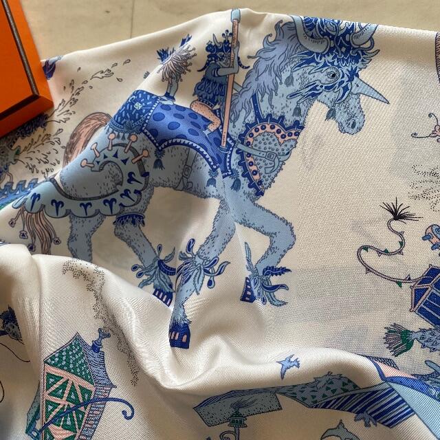 正規品低価 Hermes - エルメス 「HERMES」スカーフ カレ90 馬 ブルー 希少の通販 by ばーばー|エルメスならラクマ 最新品在庫