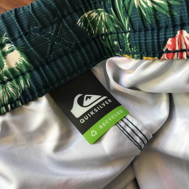 QUIKSILVER(クイックシルバー)のQUIKSILVER クイックシルバー ウォークショーツ ネイビーLハーフパンツ メンズのパンツ(ショートパンツ)の商品写真