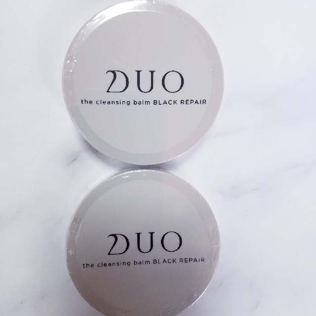 【新品】DUO　クレンジングバーム　ブラック　ミニサイズ２個セット コスメ/美容のスキンケア/基礎化粧品(クレンジング/メイク落とし)の商品写真