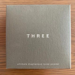 スリー(THREE)の【新品未使用】THREE アルティメイトダイアフェネスルースパウダー(フェイスパウダー)