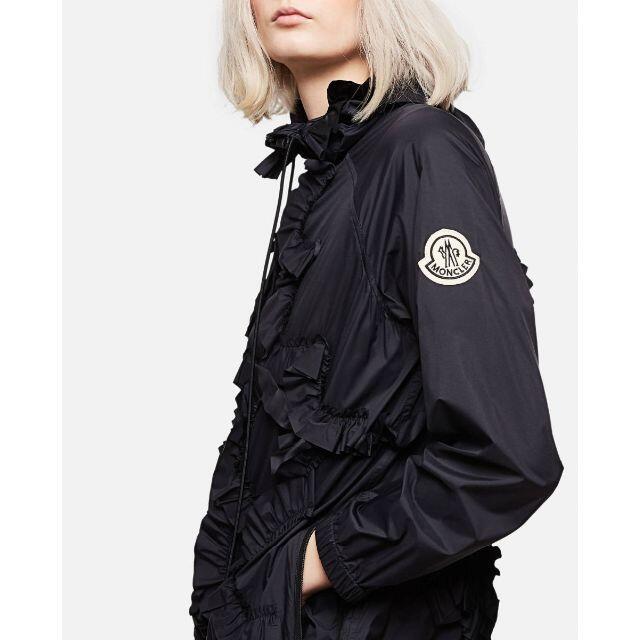 MONCLER(モンクレール)のサイズ1モンクレールx SIMONE ROCHA JASMINE新品フリルコート レディースのジャケット/アウター(スプリングコート)の商品写真