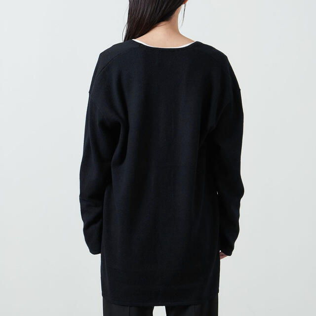 UNITED ARROWS(ユナイテッドアローズ)のMARW UNITED ARROWS 深Vネック ロングスリーブニット レディースのトップス(ニット/セーター)の商品写真