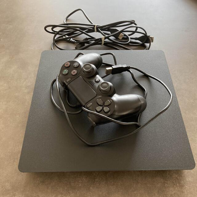 PlayStation4 CUH-2000B ブラック-