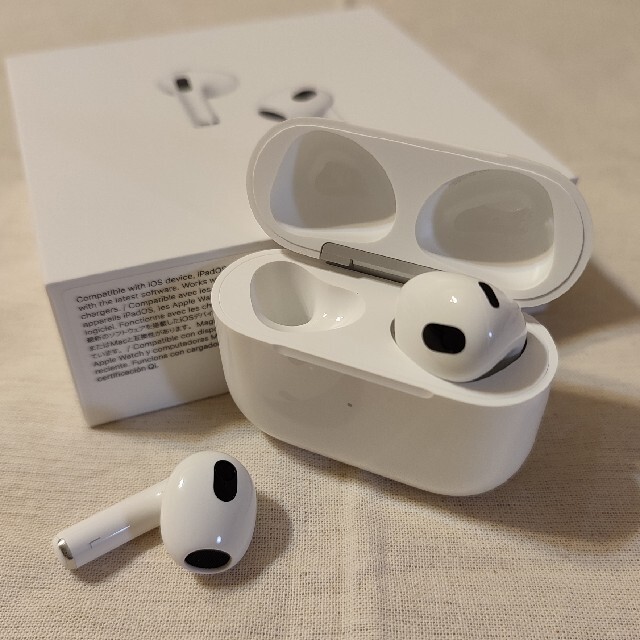 【ほぼ新品】AirPods 第3世代【送料無料】