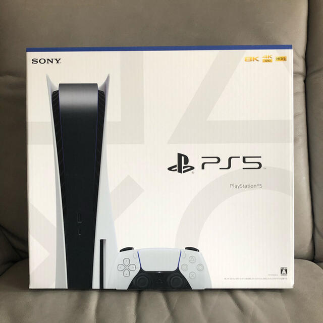 SONY(ソニー)の【新品・未開封】PlayStation5 PS5 通常版　CFI-1100A01 エンタメ/ホビーのゲームソフト/ゲーム機本体(家庭用ゲーム機本体)の商品写真