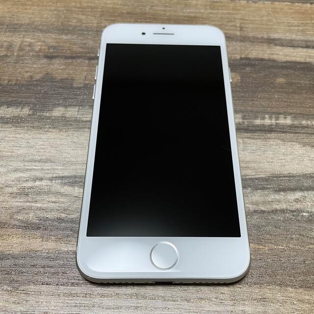 ♪送料無料♪iPhone7 32GBシルバー 未使用新品♪SIMフリー♪8714