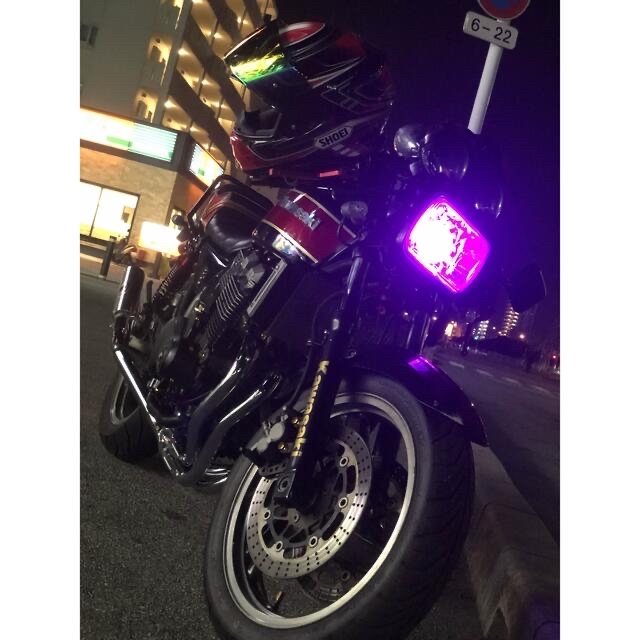 カワサキ(カワサキ)のzrx400 ヘッドライト 自動車/バイクのバイク(パーツ)の商品写真