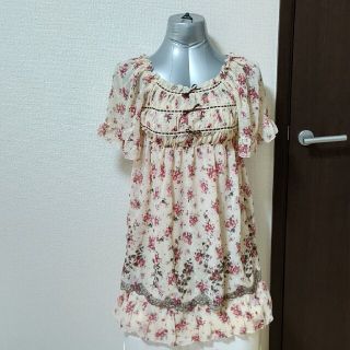 レストローズ(L'EST ROSE)の【美品】L'EST ROSE バラ柄シフォンワンピース インナーキャミ付き(ひざ丈ワンピース)