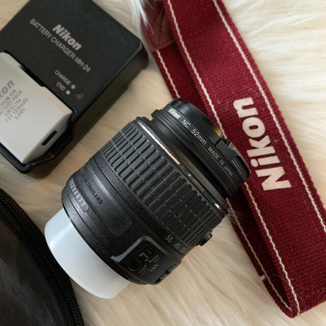 Nikon D5300 一眼レフ レフ板付　Canonスマホ/家電/カメラ