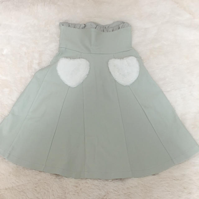 mon Lily(モンリリィ)のmonLilyスカート レディースのスカート(ひざ丈スカート)の商品写真