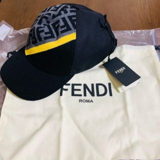 フェンディ(FENDI)の新品！FENDI フェンディ　マルチカラーベースボールキャップ(キャップ)