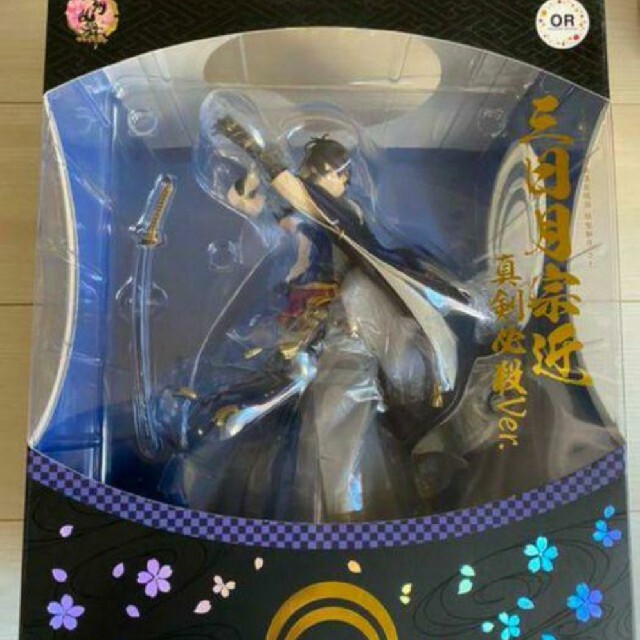 【新品未開封】限定チャーム付 刀剣乱舞 三日月宗近 真剣必殺 スケールフィギュアのサムネイル