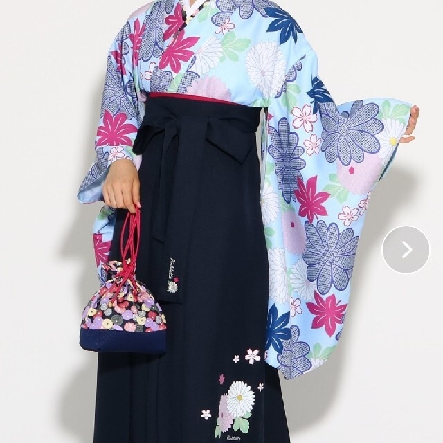 新品☆女の子　袴セット　　150くらい