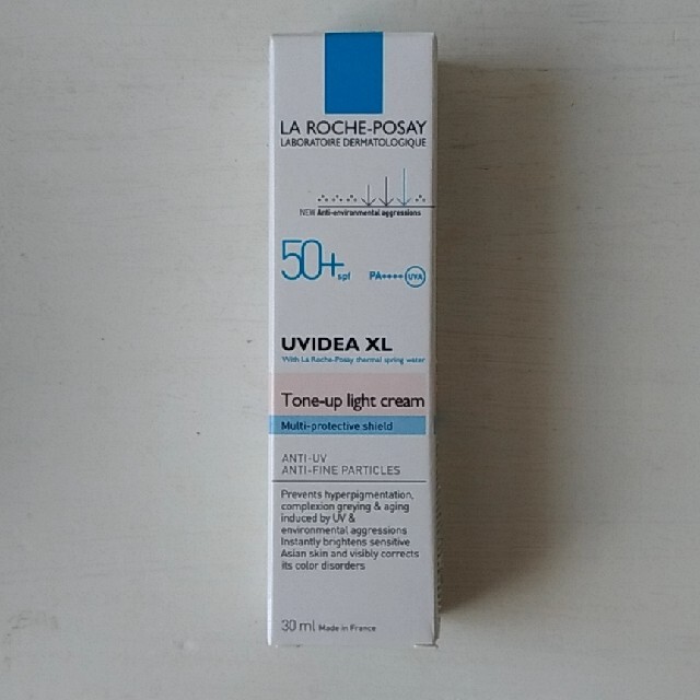 LA ROCHE-POSAY(ラロッシュポゼ)の新品　ラロッシュポゼ　トーンアップライト コスメ/美容のベースメイク/化粧品(化粧下地)の商品写真