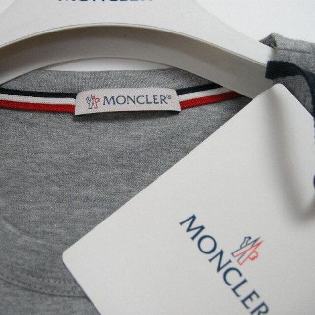 MONCLER(モンクレール)のサイズL■モンクレール■新品本物■ロゴワッペン付き半袖Tシャツ■メンズ メンズのトップス(Tシャツ/カットソー(半袖/袖なし))の商品写真