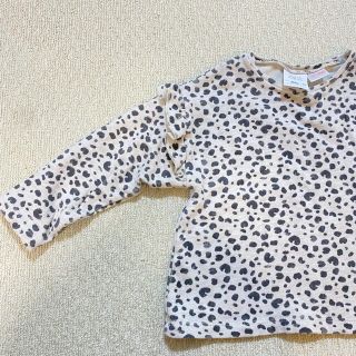 ザラキッズ(ZARA KIDS)の【ZARA kids】ザラキッズ　レオパードトップス90cm 18〜24m (Tシャツ/カットソー)