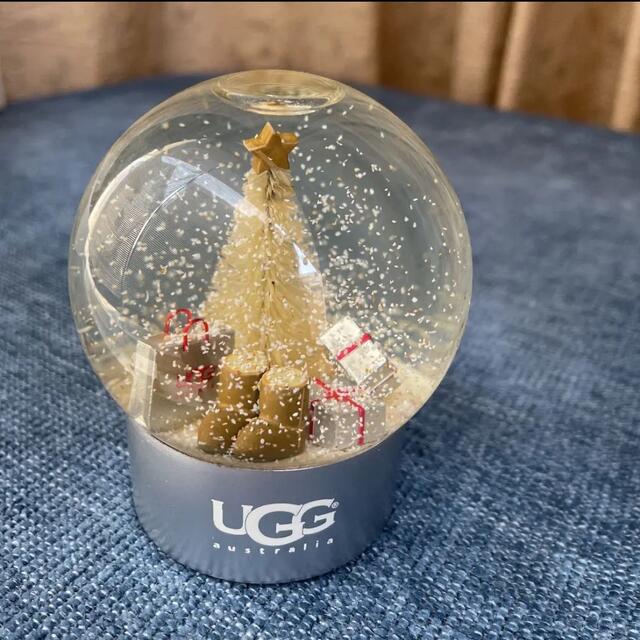 新品 UGG アグ スノードーム ノベルティ 非売品 箱付き クリスマス