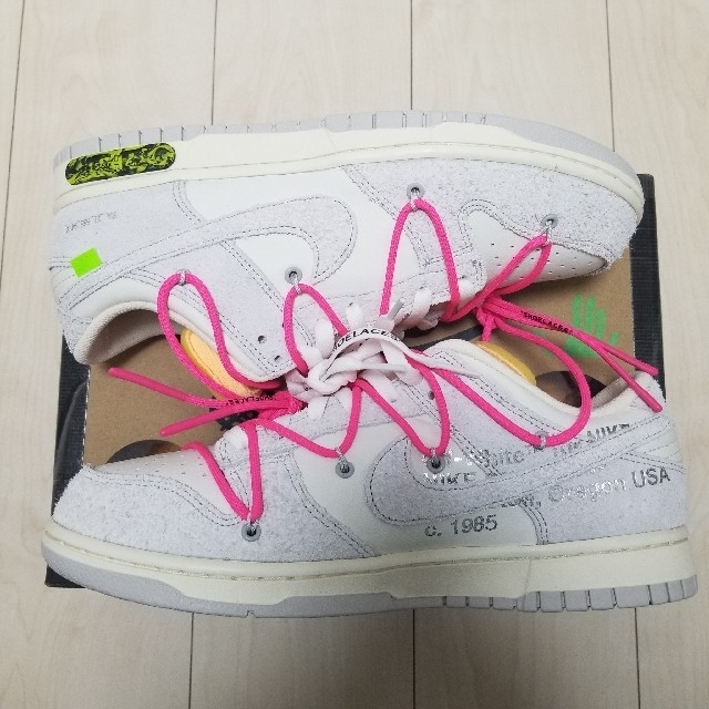 NIKE(ナイキ)のNIKE DUNK LOW off-white lot 17 28.5cm メンズの靴/シューズ(スニーカー)の商品写真