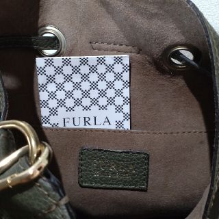 Furla - ♥専用❣♥FURLA♥のモスグリーンのバッグとスヌードの通販 by ...