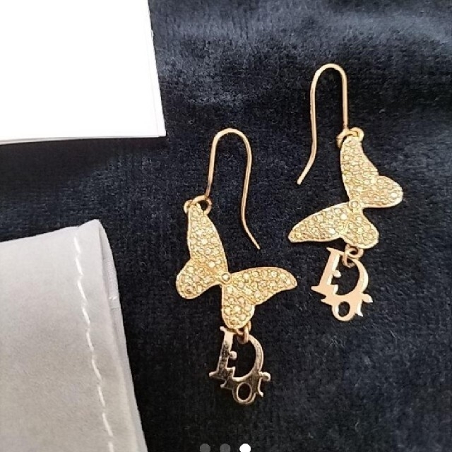 特別価格 再値下げ Dior バタフライ ピアス ゴールド 蝶 クリスチャン