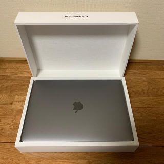 アップル(Apple)のMacBook Pro MXK32J/A [スペースグレイ]  美品(ノートPC)