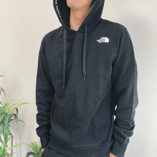 ザノースフェイス(THE NORTH FACE)の【ノースフェイス】メンズ　パーカー　黒　L XL ロゴ　新品　海外限定(パーカー)