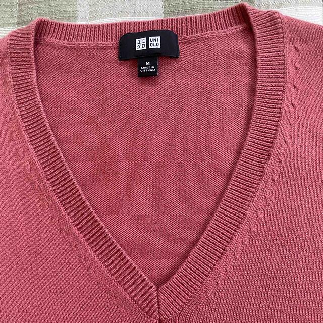 UNIQLO(ユニクロ)のユニクロ　綿Vネックセーター メンズのトップス(ニット/セーター)の商品写真