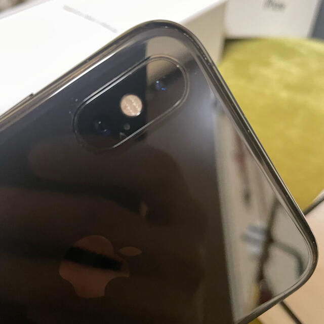 iPhone Xs Space Gray 256 GB SIMフリー 3