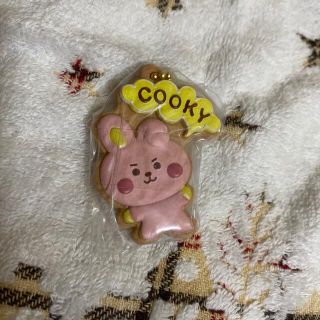 BT21 クッキーチャームコット(キャラクターグッズ)