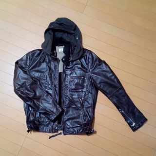 C.P. Company(レザージャケット)のフリマアイテム一覧 C.P. Company(レザージャケット)のフリマアイテム一覧