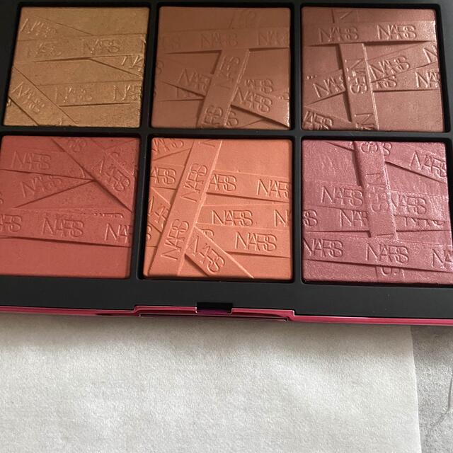 NARS(ナーズ)のNARSチークパレット コスメ/美容のベースメイク/化粧品(チーク)の商品写真