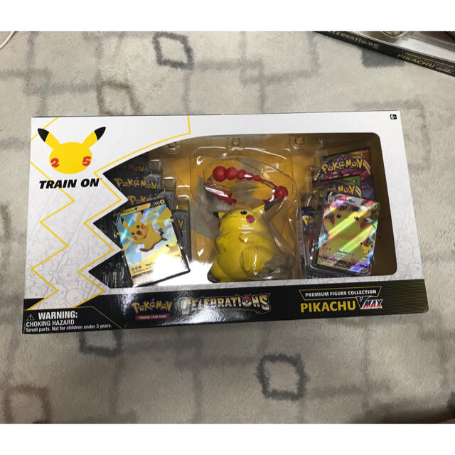 ポケモン TCG セレブレーションズ プレミアム ピカチュウ VMAX ポケモン TCG セレブレーションズ プレミアム ピカチュウ VMAX