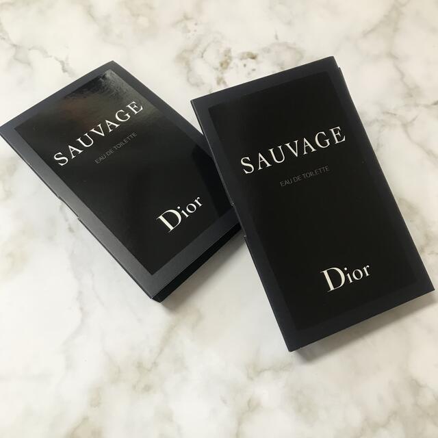 Dior(ディオール)の【新品⭐️未使用】Dior ソヴァージュ オードゥ トワレ 1ml × 2本 コスメ/美容の香水(香水(男性用))の商品写真