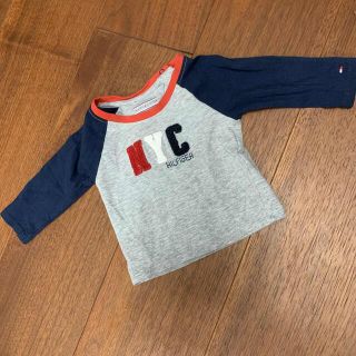 トミーヒルフィガー(TOMMY HILFIGER)のトミーヒルヒィガー56センチロンT 長袖(Ｔシャツ)