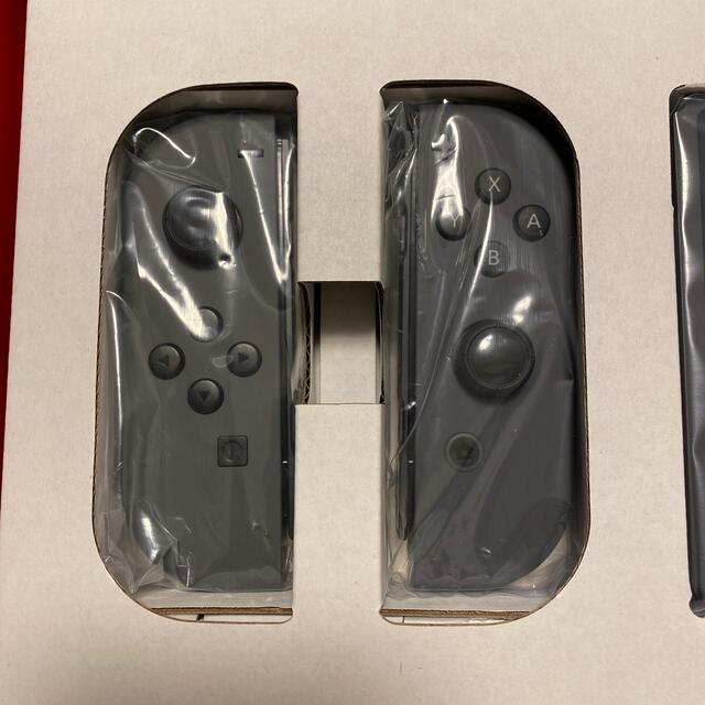 Nintendo Switch(ニンテンドースイッチ)のNintendo Switch Joy-Con(L)/(R) グレー エンタメ/ホビーのゲームソフト/ゲーム機本体(家庭用ゲーム機本体)の商品写真